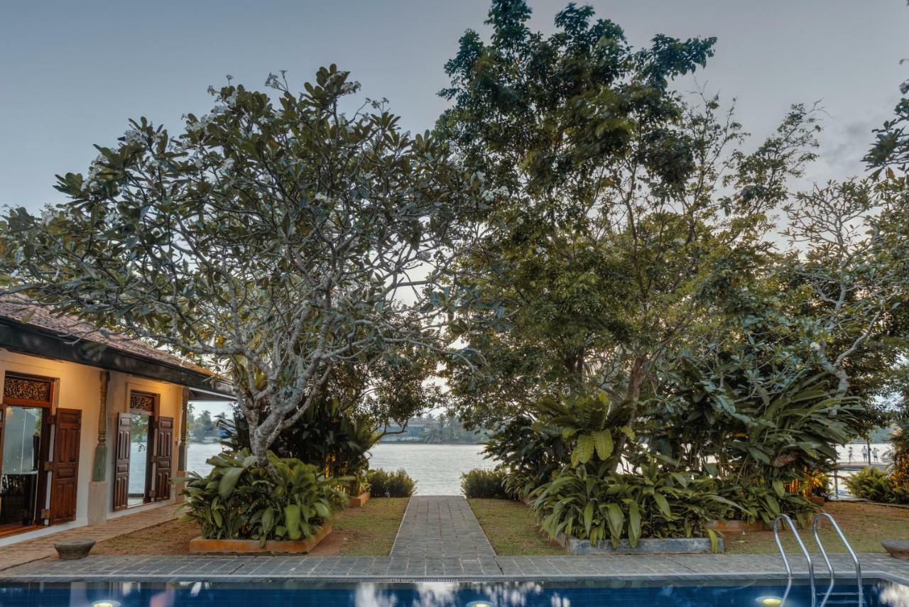 Villa Republic, Bentota Алутгама Экстерьер фото