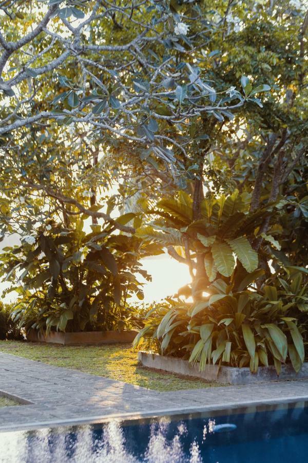 Villa Republic, Bentota Алутгама Экстерьер фото